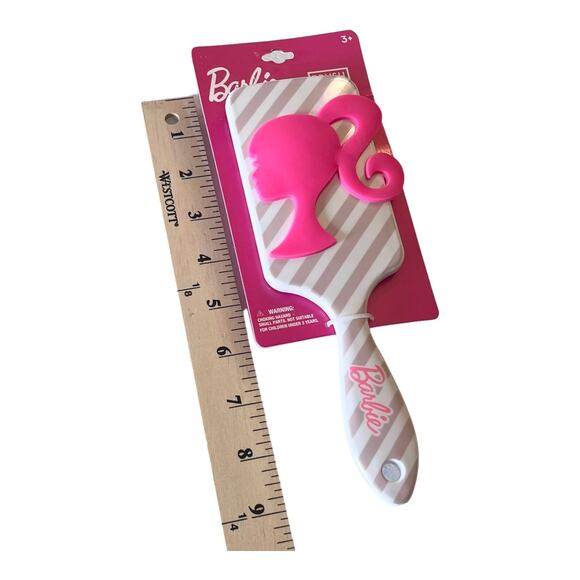 NEW Pink BARBIE BRUSH Hair Comb Styling Paddle Brush Retro Barbie Head NIP! - Picture 4 of 6